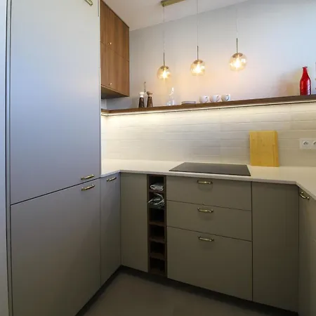 Przytulne Mieszkanie Z Widokiem Na Park Praski Varsóvia