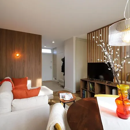 Przytulne Mieszkanie Z Widokiem Na Park Praski * Varşova